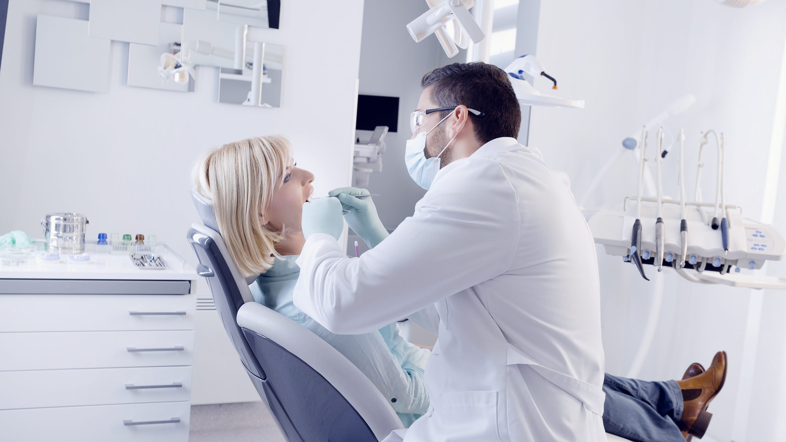 Dentist in Oakland Gardens, NY